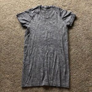 Lululemon Swiftly Tech Short Sleeve Crew